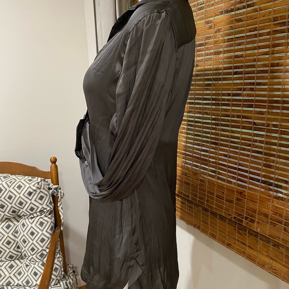 Banana Republic NWOT Beautiful Shirt! - Picture 4 of 6